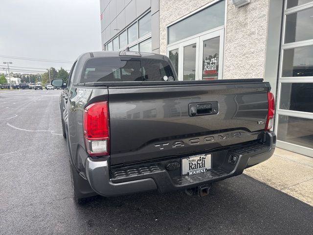 Certified 2017 Toyota Tacoma TRD Sport w/ Tow Package (A/T) AWD/4WD image 5