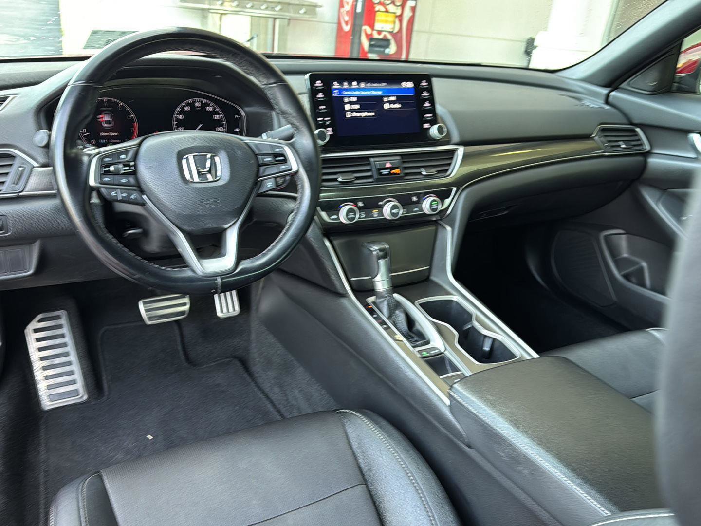 Used 2020 Honda Accord Sport image 16
