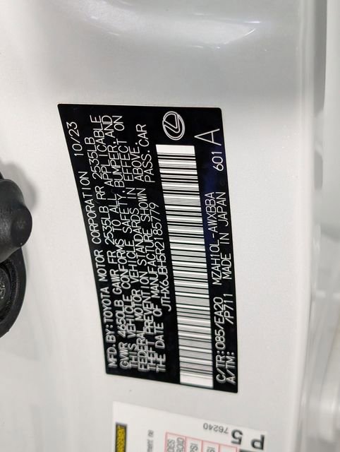 Used 2024 Lexus UX 250h FWD image 35