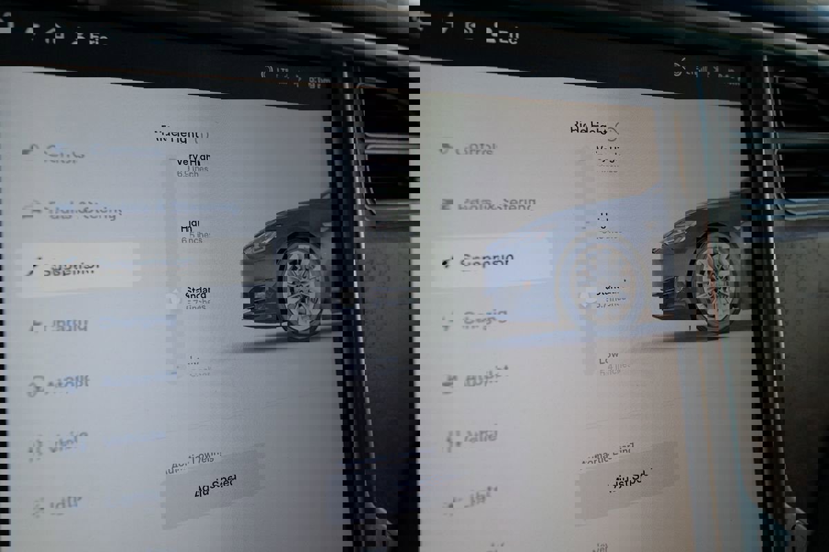 Used 2017 Tesla Model S 100D image 22