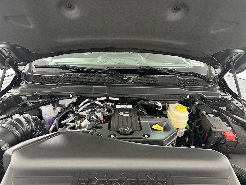 New 2026 RAM 3500 Longhorn image 18