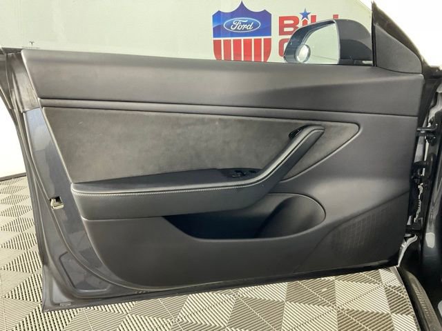 Used 2018 Tesla Model 3 Long Range image 12