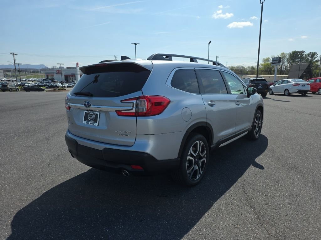 New 2026 Subaru Ascent Limited image 3