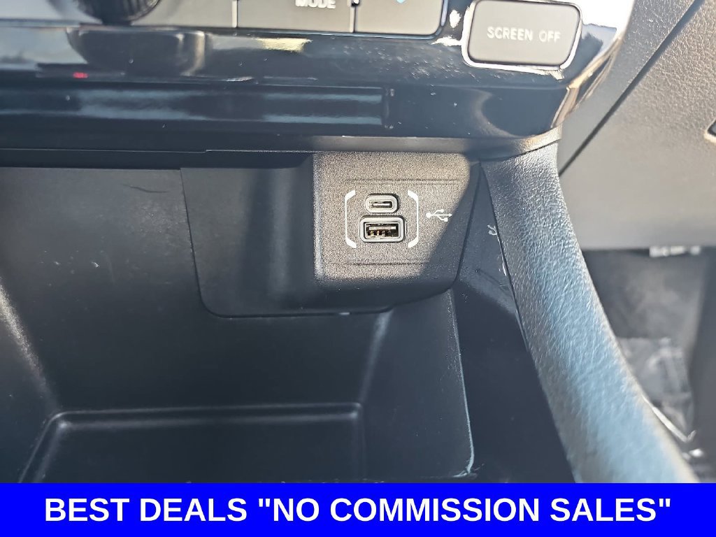 Used 2023 Jeep Compass Latitude w/ Sun and Sound Group AWD/4WD image 23