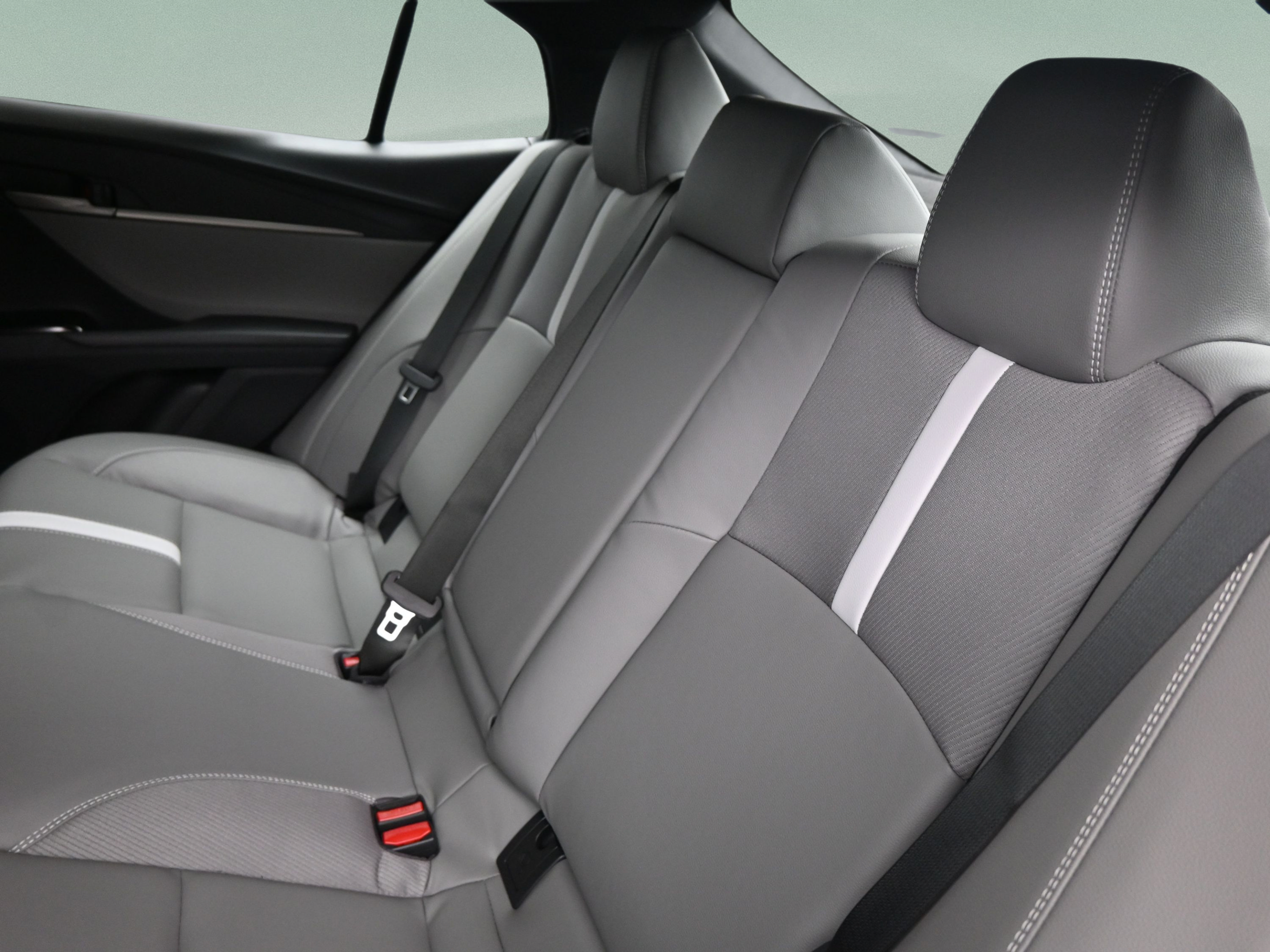 New 2026 Toyota Camry SE FWD image 30