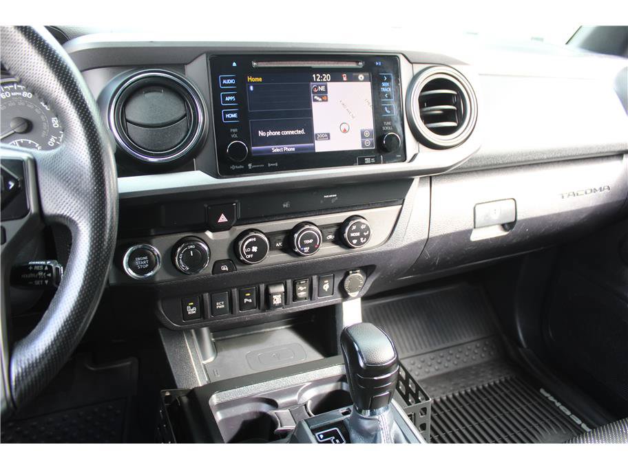 Used 2019 Toyota Tacoma TRD Sport w/ Exterior Package AWD/4WD image 25