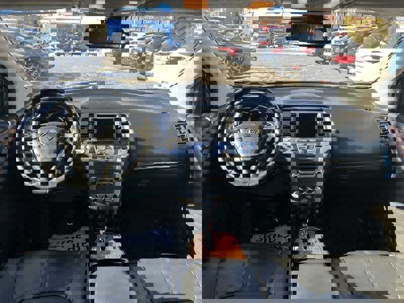 Used 2013 Nissan Murano LE w/ Platinum Pkg image 12