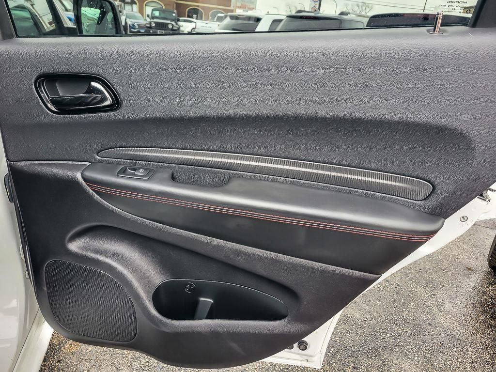 Used 2023 Dodge Durango GT image 24