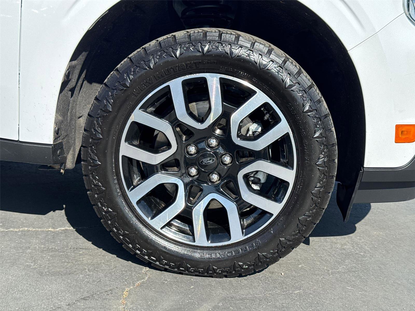 Certified 2022 Ford Maverick Lariat w/ Lariat Luxury Package image 6