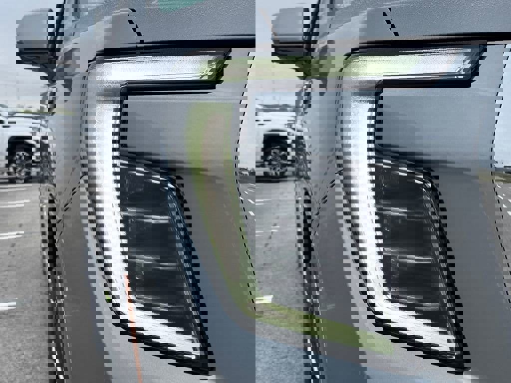 New 2026 GMC Yukon Elevation w/ Elevation Premium Package image 11