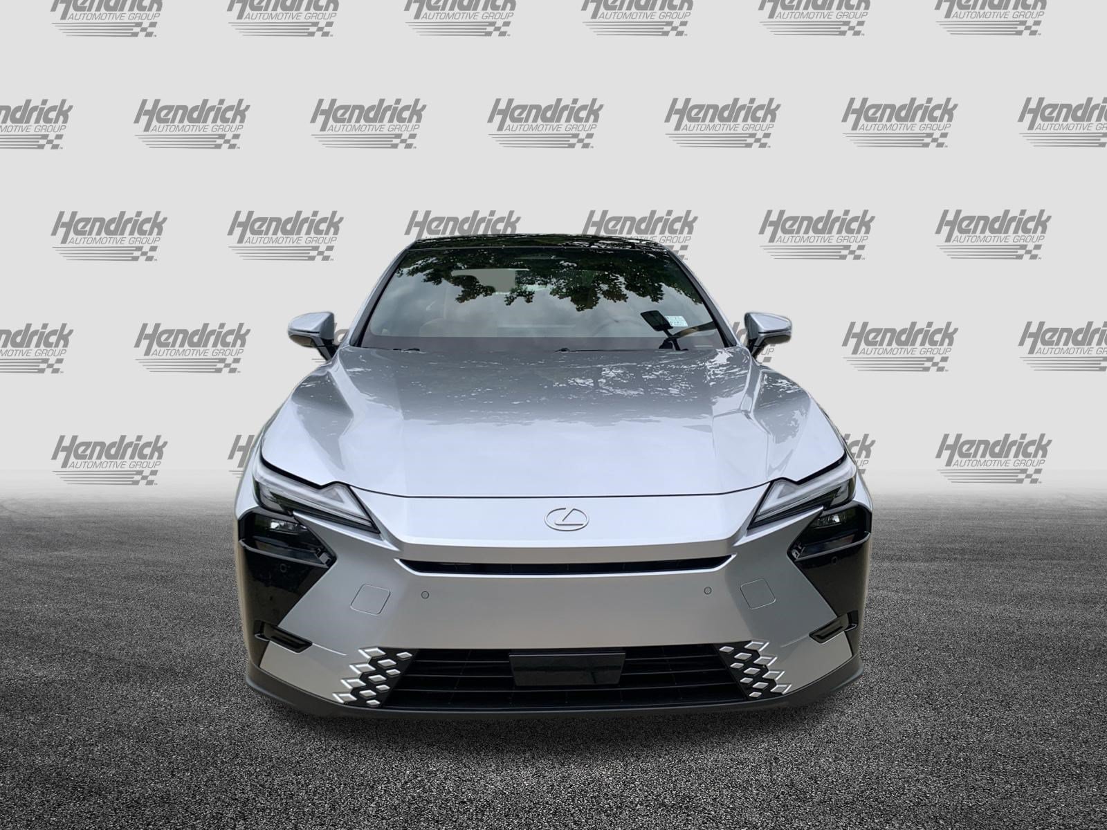 Used 2026 Lexus ES 350h w/ Convenience Package FWD image 3