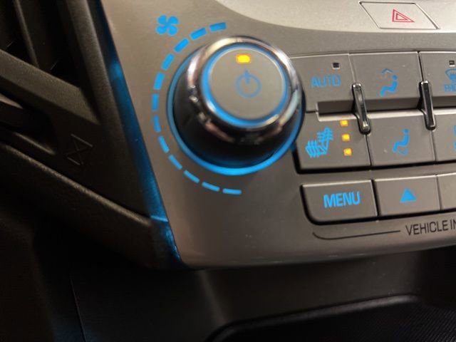 Used 2017 Chevrolet Equinox Premier w/ Enhanced Convenience Package image 37