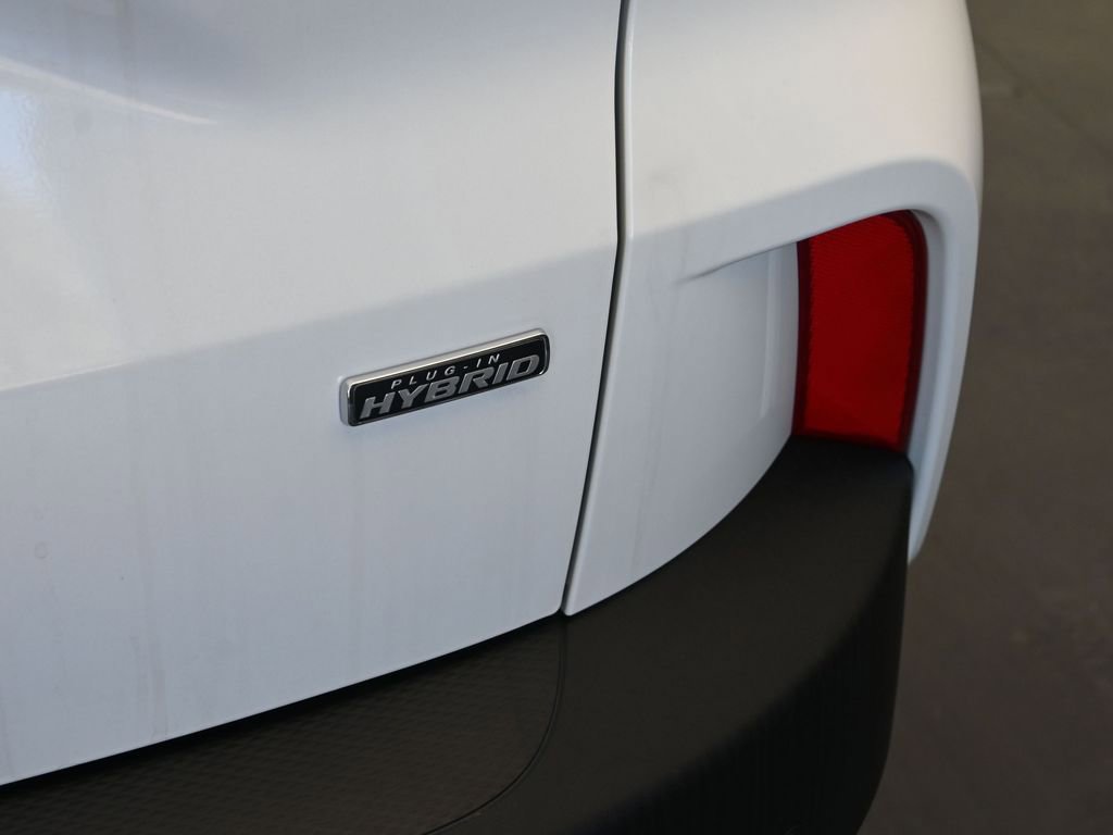 New 2026 Ford Escape SE w/ Class II Trailer Tow Package image 12