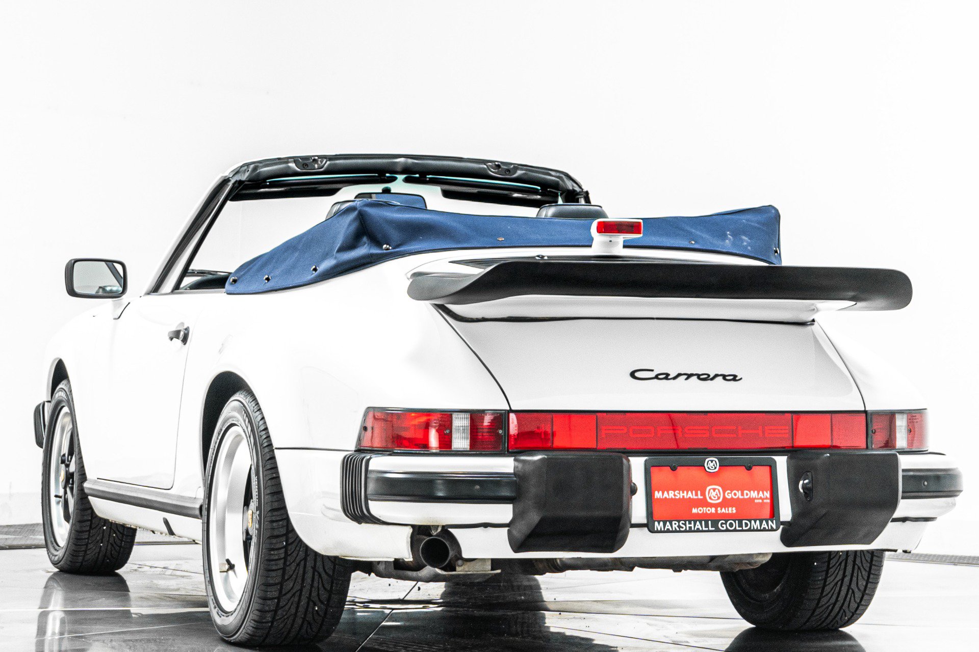 Used 1989 Porsche 911 Carrera RWD image 7