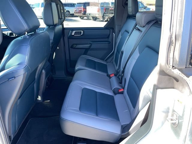 New 2024 Ford Bronco Outer Banks AWD/4WD image 17