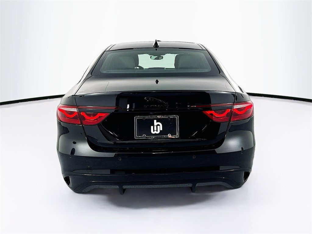 New 2024 Jaguar XF R-Dynamic SE image 6