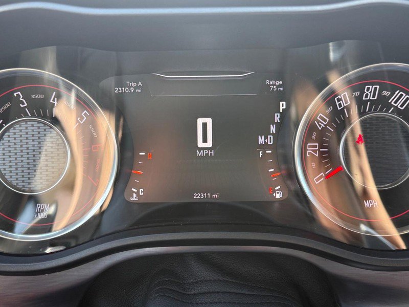 Used 2016 Dodge Challenger R/T Plus image 25