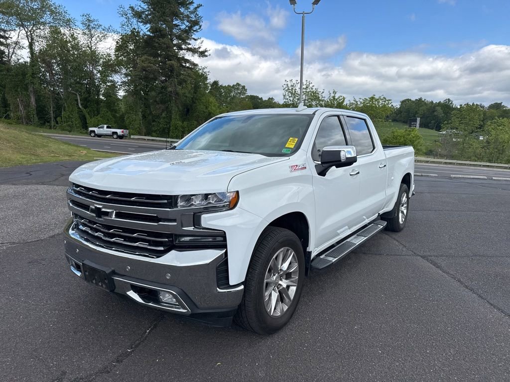 Used 2020 Chevrolet Silverado 1500 LTZ w/ LTZ Plus Package AWD/4WD image 4