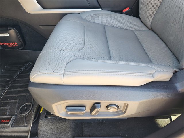 Used 2023 Toyota Tundra Limited image 24