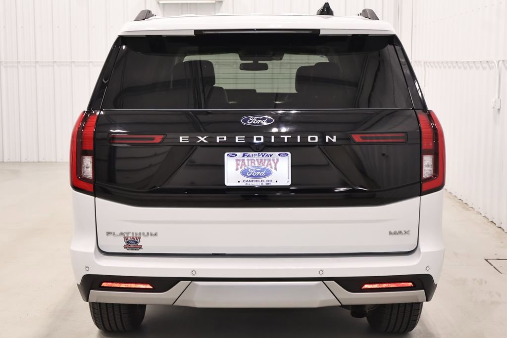 Certified 2025 Ford Expedition Max Platinum image 9