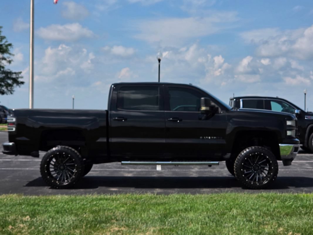 Used 2014 Chevrolet Silverado 1500 LT w/ LT Convenience Package AWD/4WD image 4