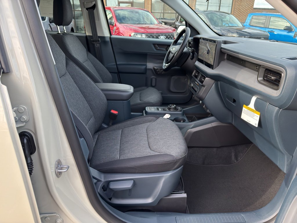 New 2025 Ford Maverick XLT w/ XLT Luxury Package image 35
