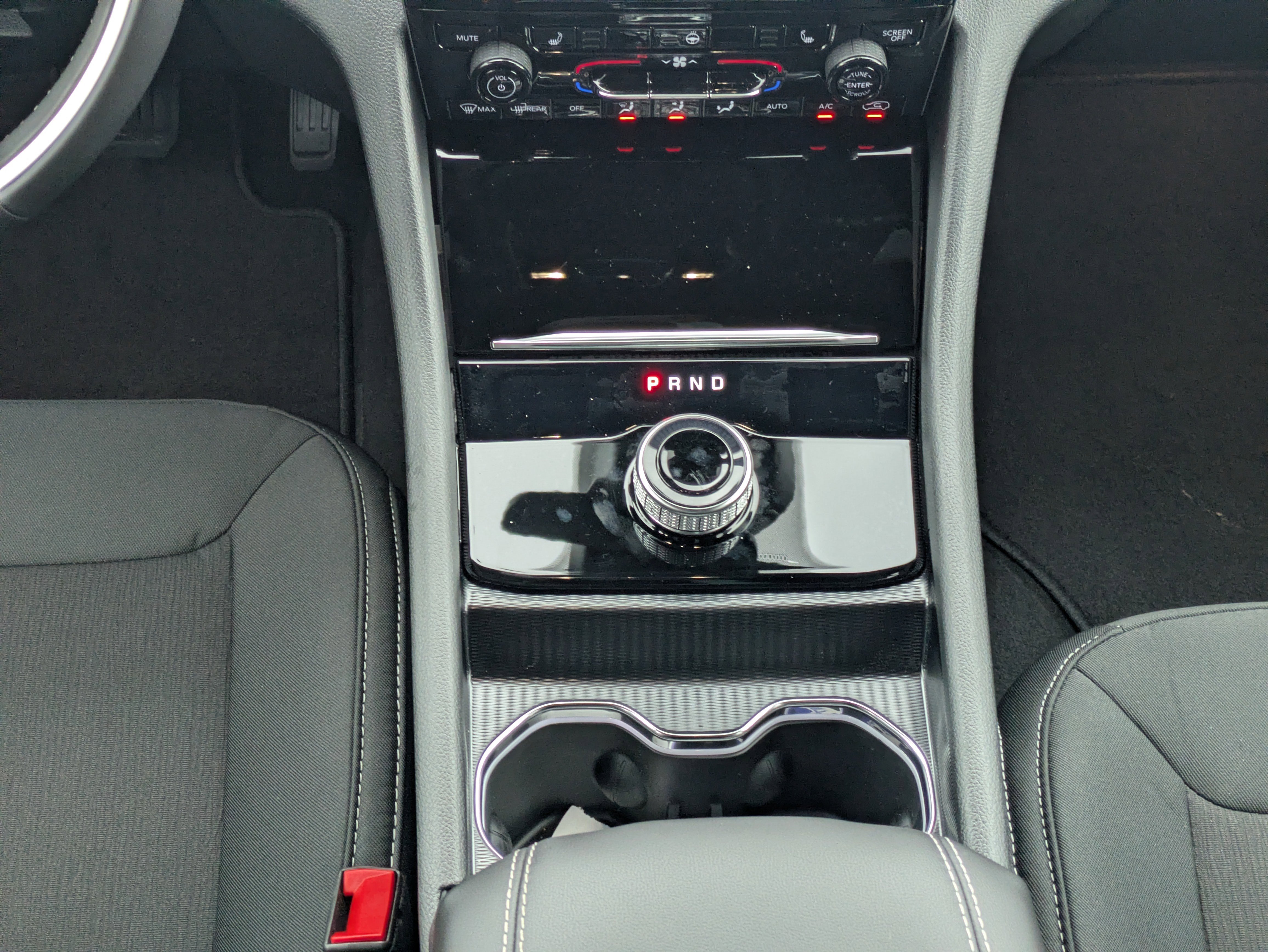 New 2026 Jeep Grand Cherokee L 4WD image 18