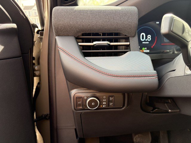 New 2027 Ford Explorer ST AWD/4WD image 32