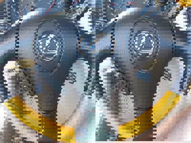 Used 2003 Lexus SC 430 Convertible image 23