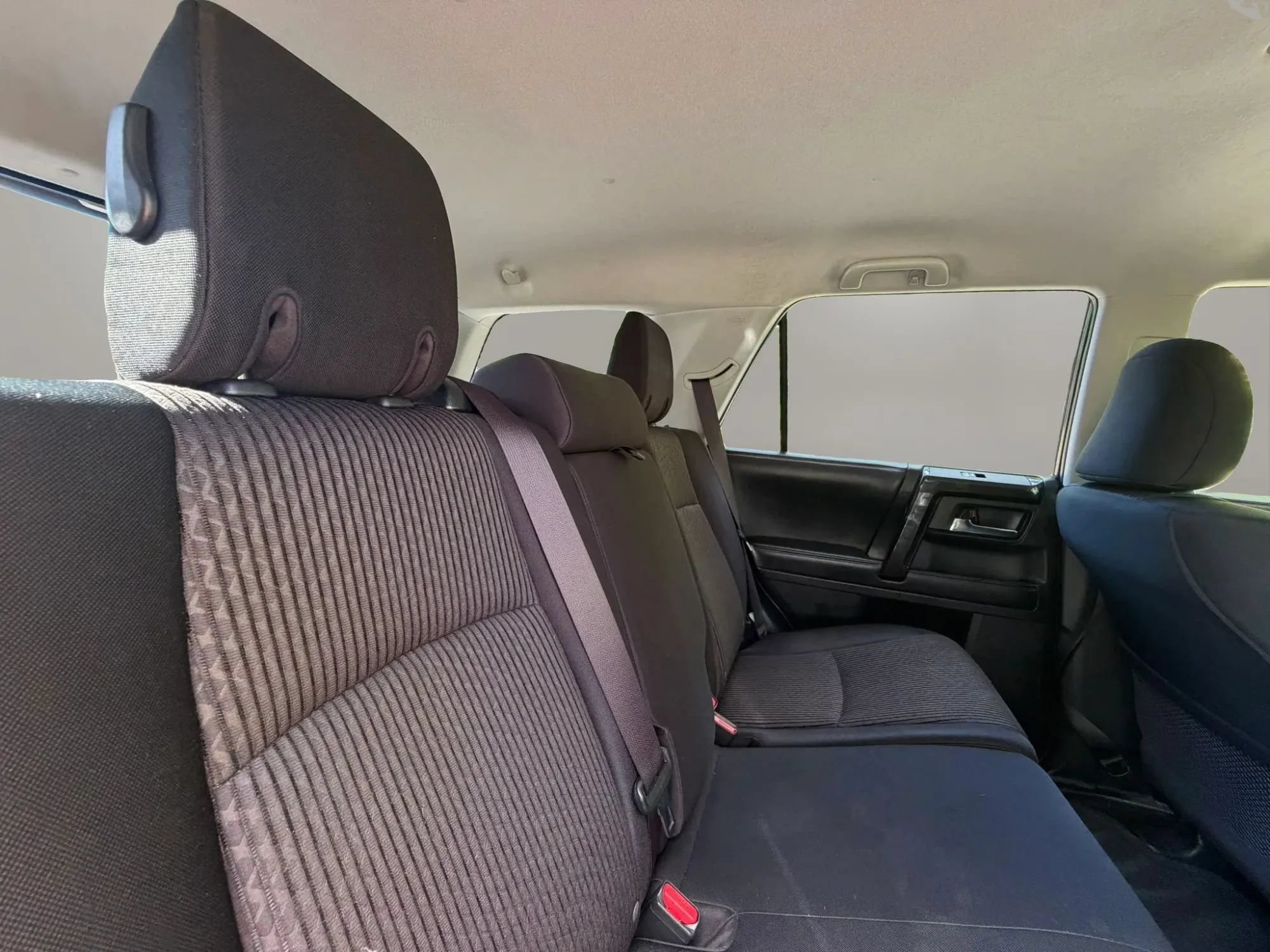 Used 2018 Toyota 4Runner TRD Off-Road AWD/4WD image 15
