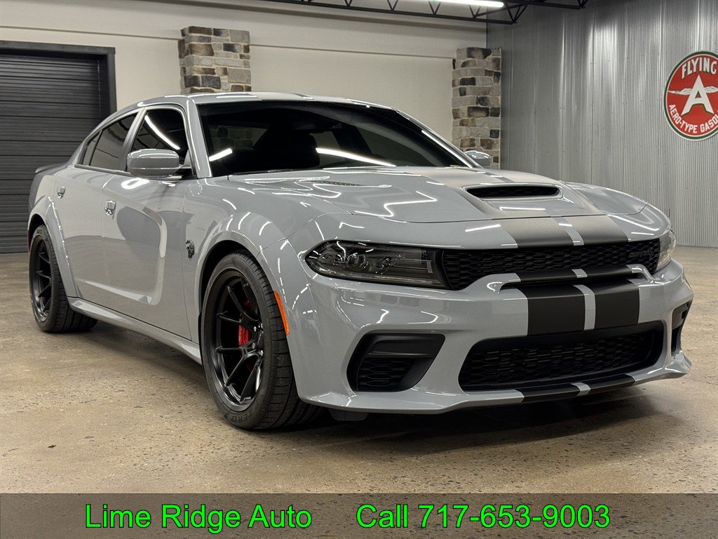 Used 2022 Dodge Charger SRT Hellcat RWD image 1