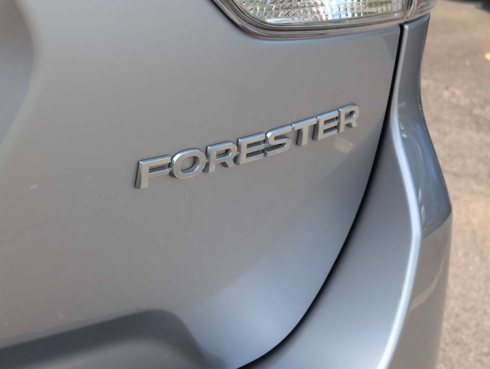 Used 2020 Subaru Forester Premium AWD/4WD image 13