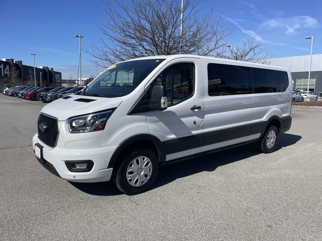 Used 2023 Ford Transit 350 XLT image 7