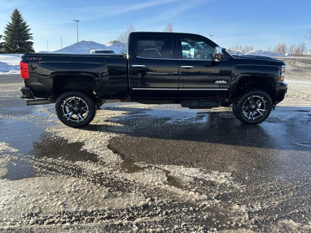 Used 2018 Chevrolet Silverado 3500 High Country w/ Duramax Plus Package image 4