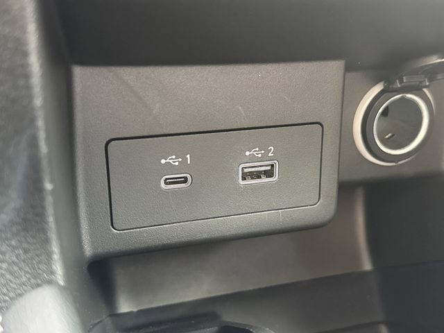 Used 2024 Nissan Kicks SV image 20