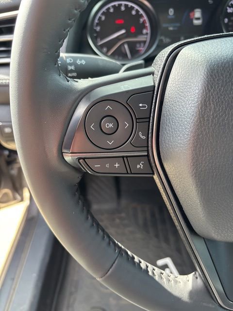 Used 2024 Toyota Camry SE image 23