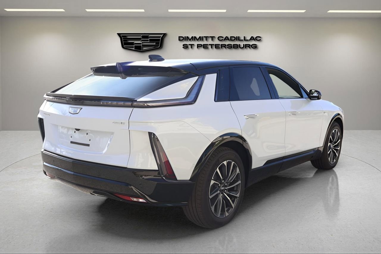 New 2026 Cadillac Lyriq Sport RWD image 5