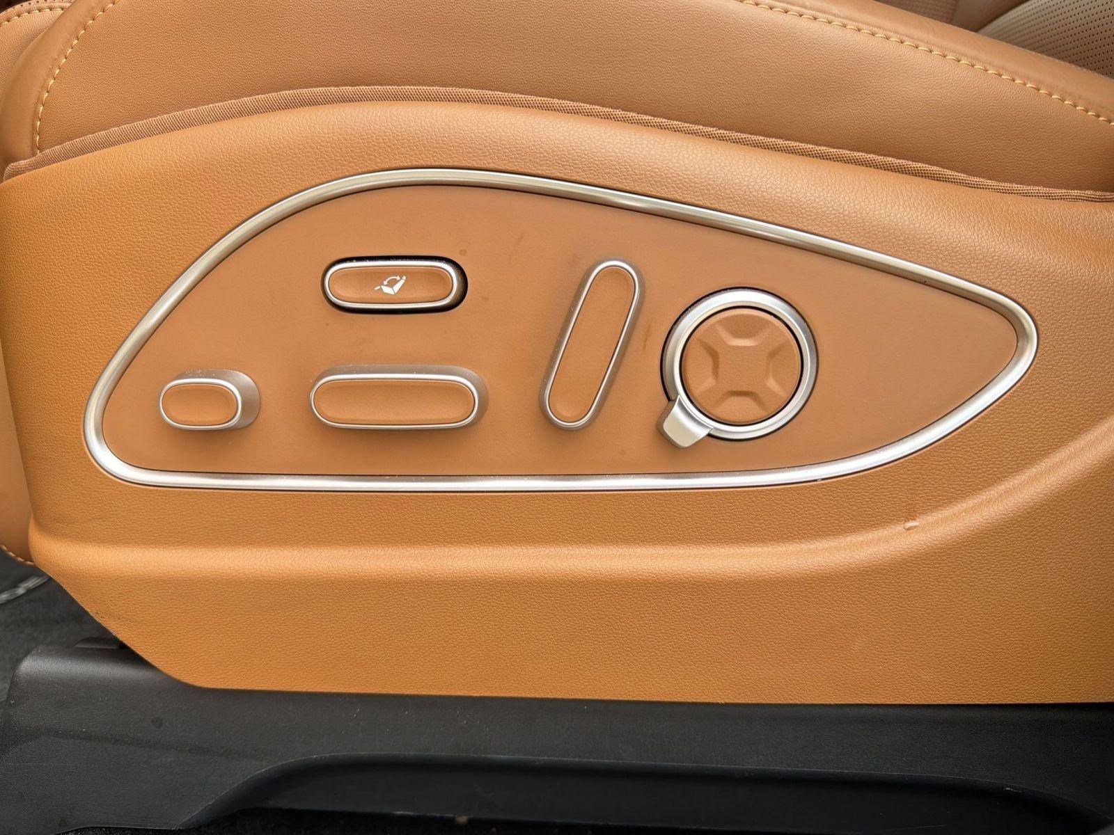 Certified 2026 Hyundai Palisade Calligraphy AWD/4WD image 13