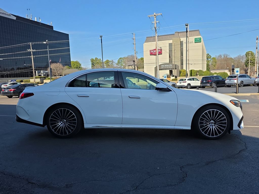 New 2026 Mercedes-Benz E 350 4MATIC Sedan image 6