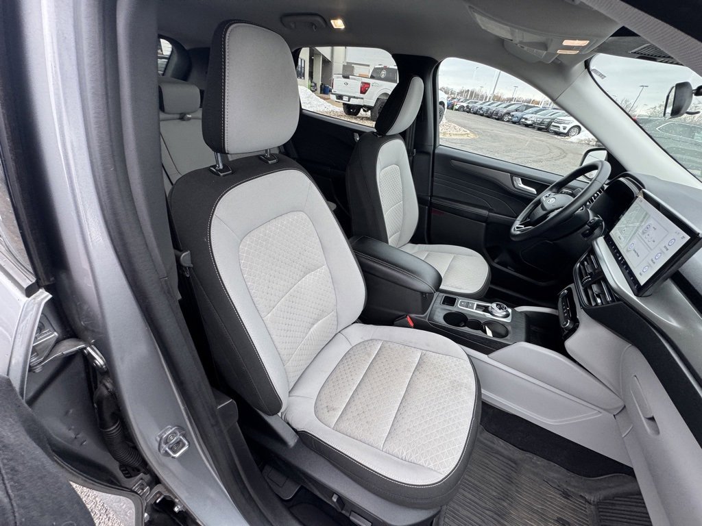 Used 2023 Ford Escape Active w/ Tech Pack #2 image 18