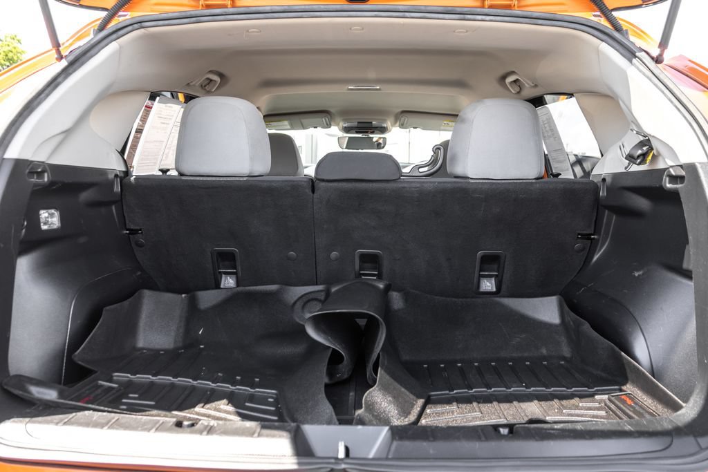 Used 2018 Subaru Crosstrek 2.0i Premium AWD/4WD image 29