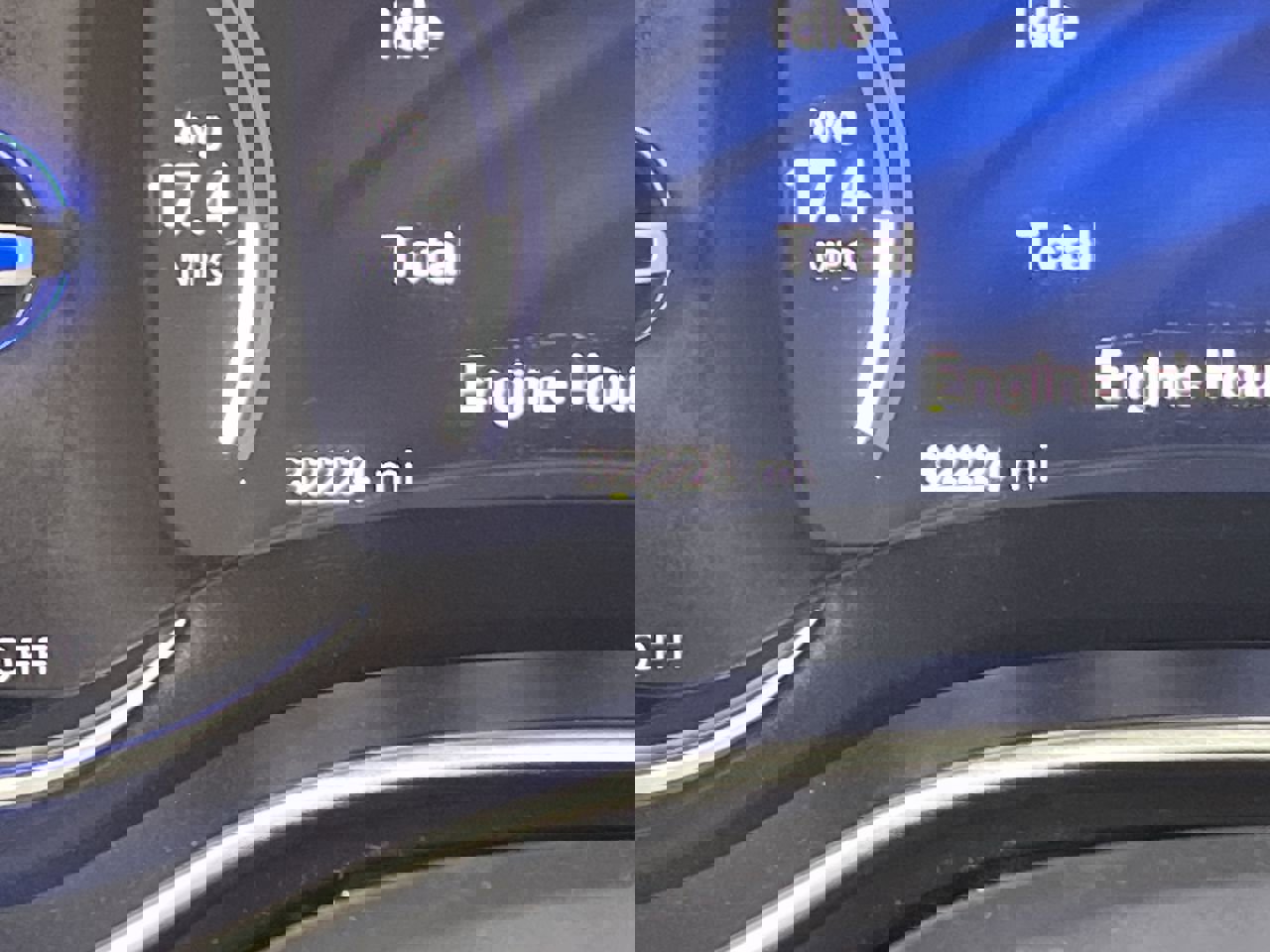 Used 2023 Chrysler Pacifica Touring-L image 15