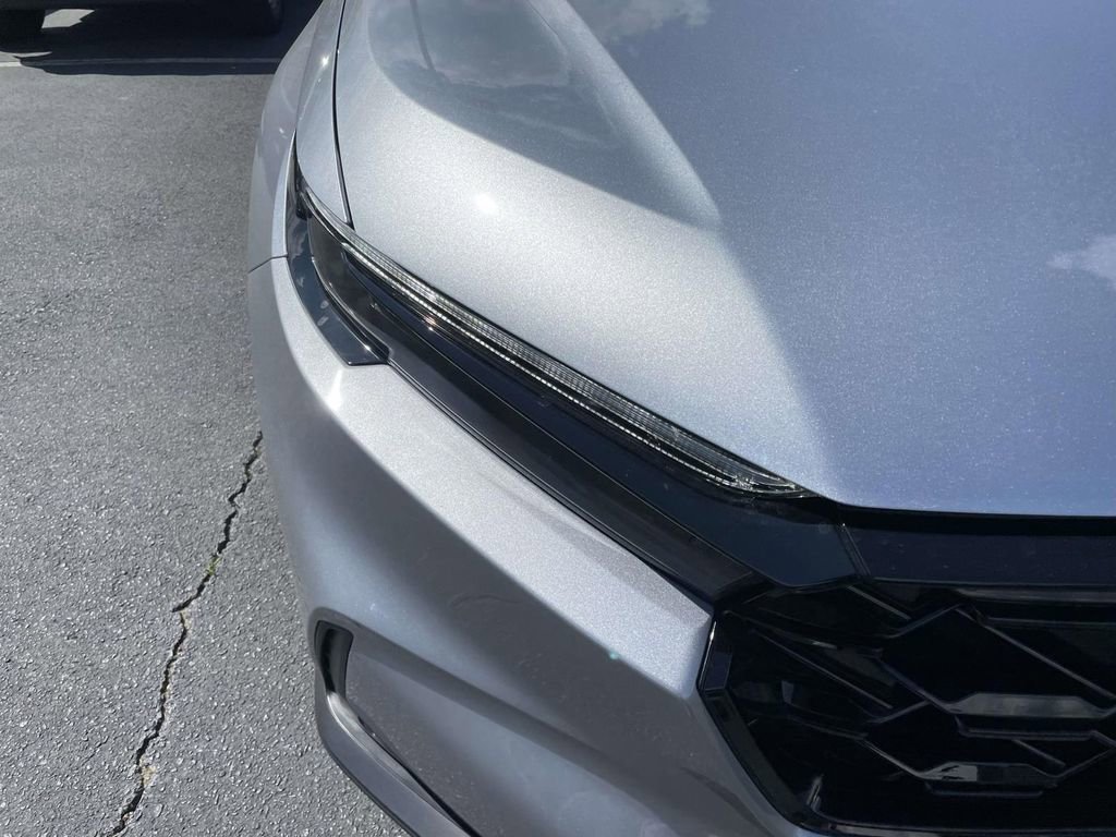 Used 2025 Honda CR-V Sport-L image 16