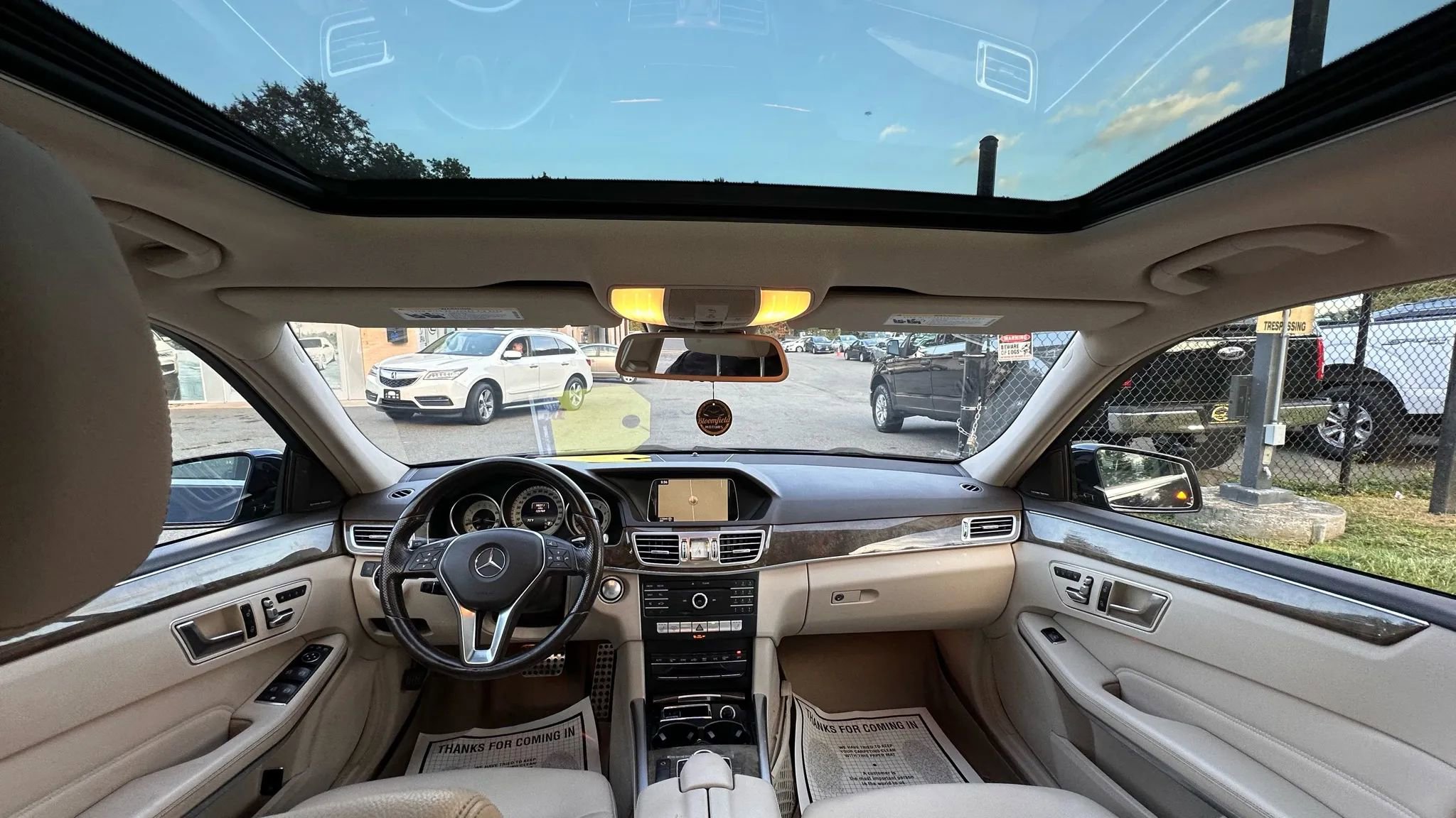 Used 2016 Mercedes-Benz E 350 4MATIC Sedan image 30