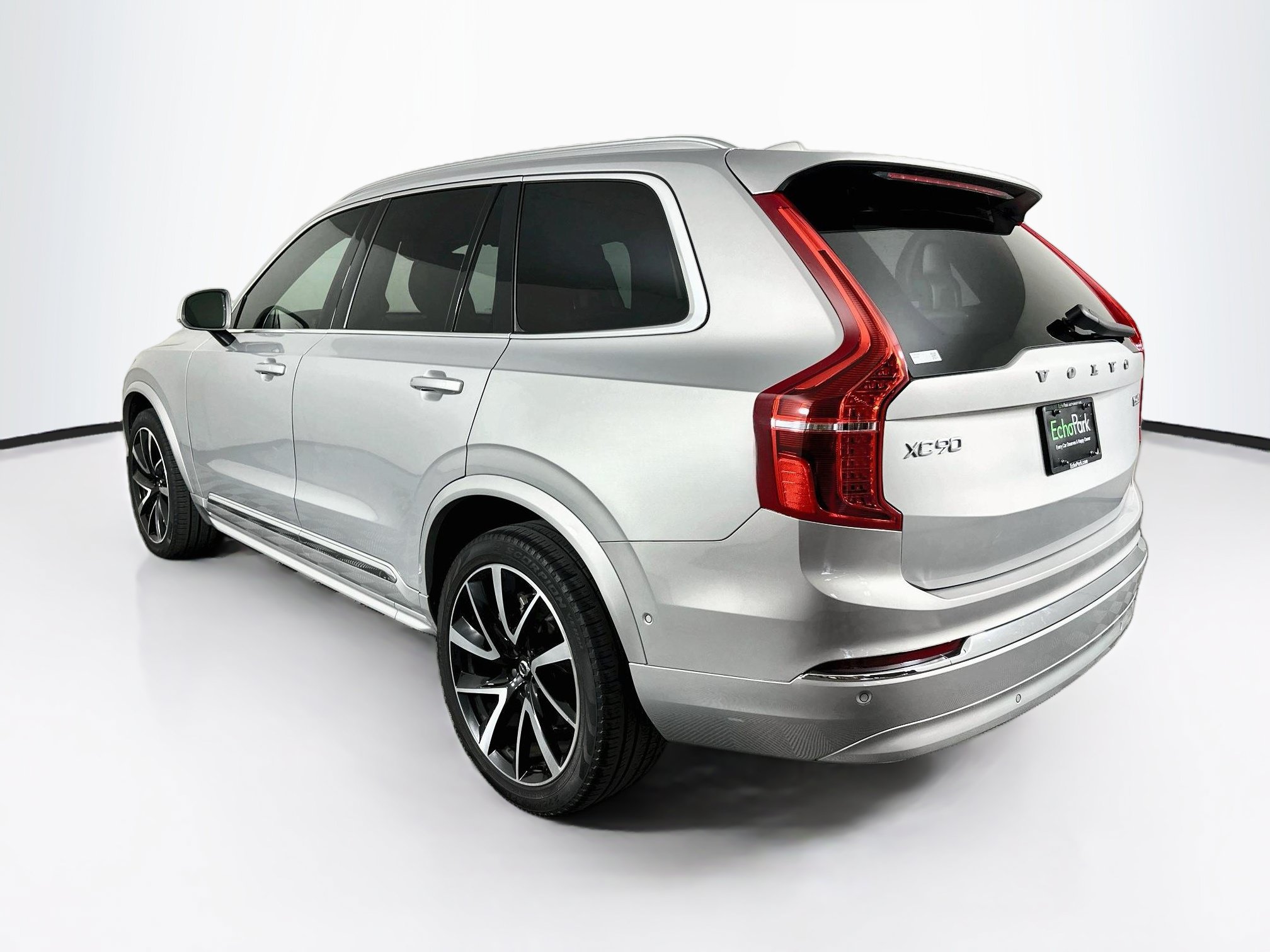 Used 2023 Volvo XC90 B6 Plus AWD/4WD image 5