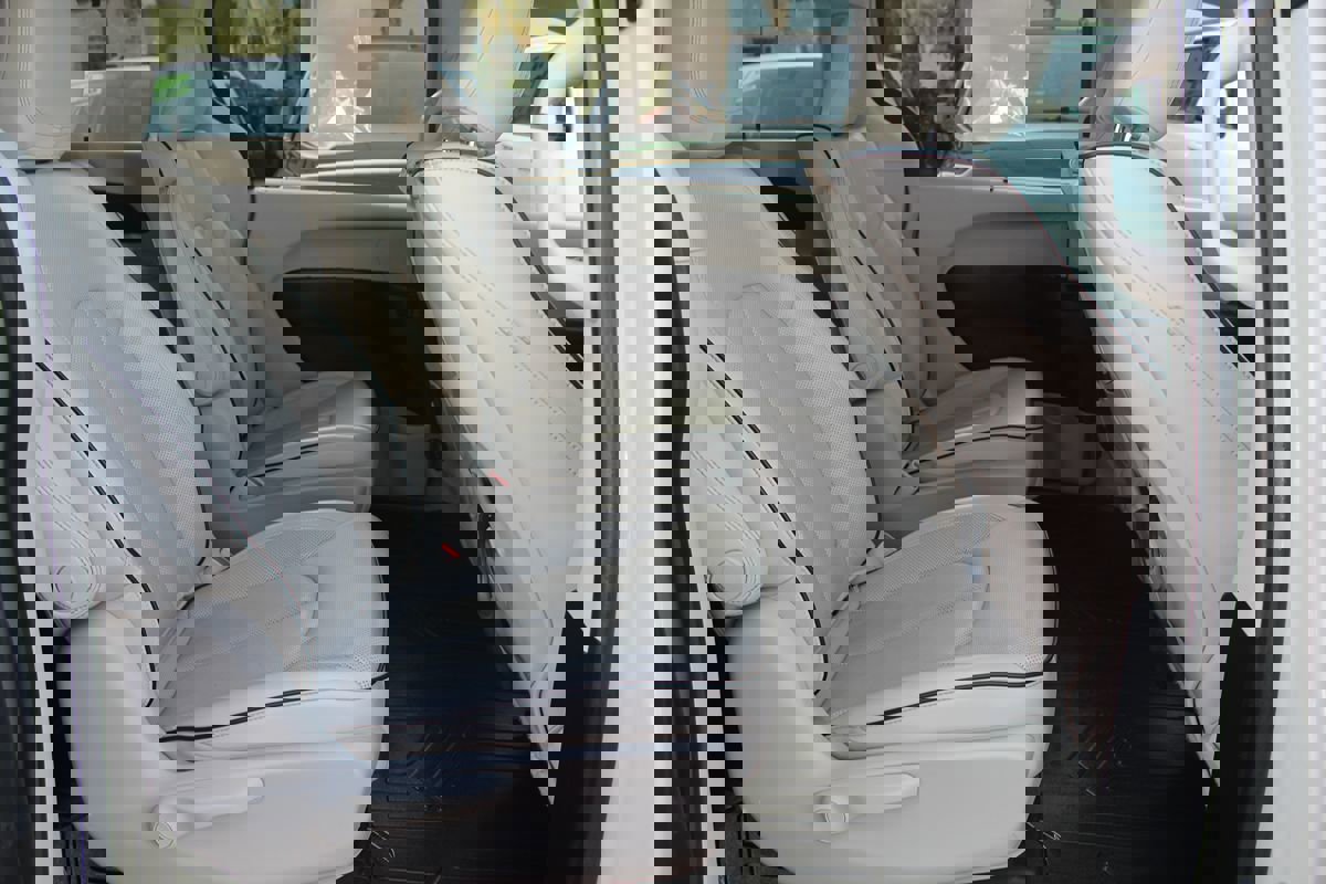 Used 2020 Chrysler Pacifica Limited w/ Advanced Safetytec Group image 26