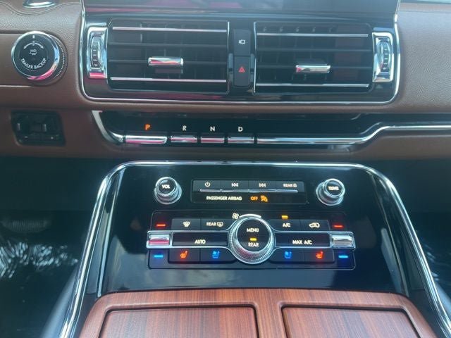 Certified 2024 Lincoln Navigator L Reserve AWD/4WD image 34