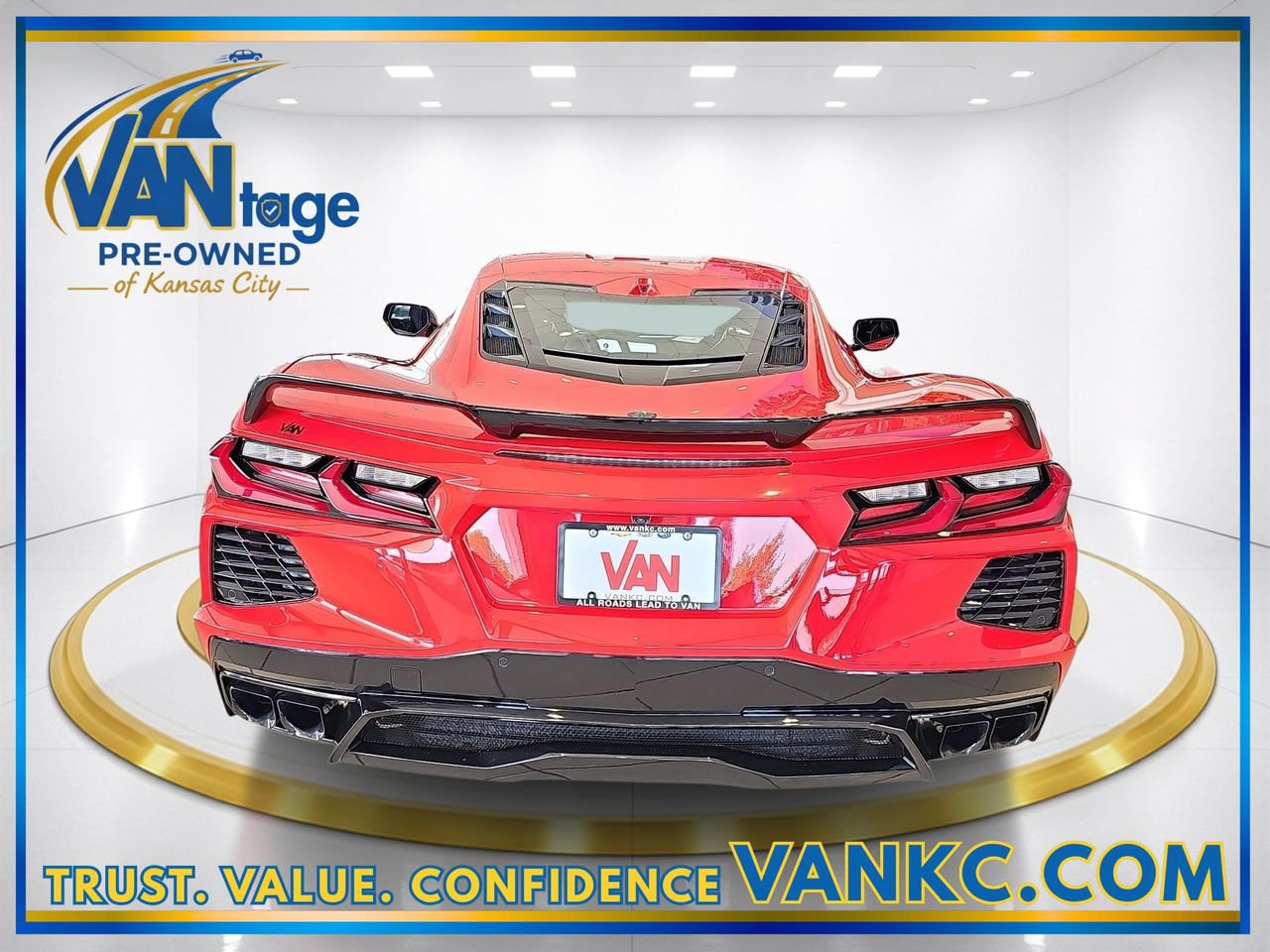 Used 2024 Chevrolet Corvette Stingray Preferred Cpe w/ Z51 Performance Package RWD image 7