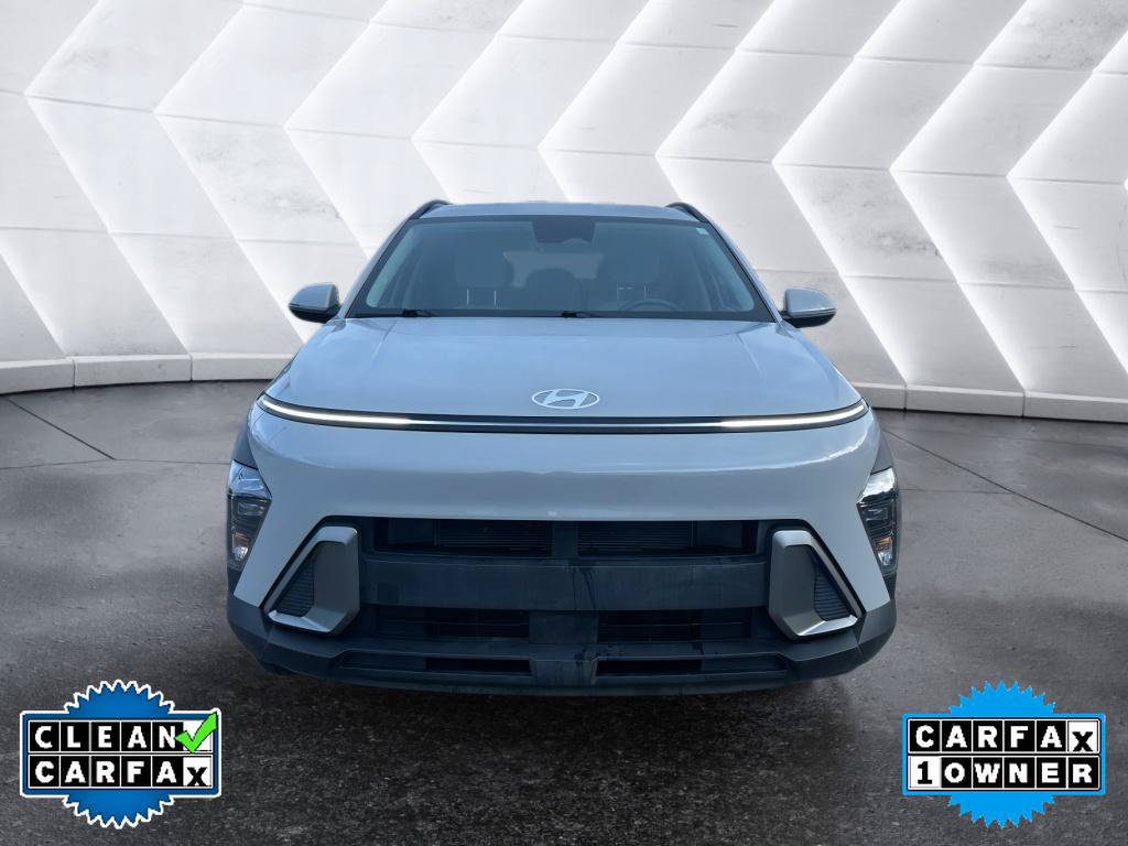 Used 2024 Hyundai Kona SEL w/ Convenience Package FWD image 2