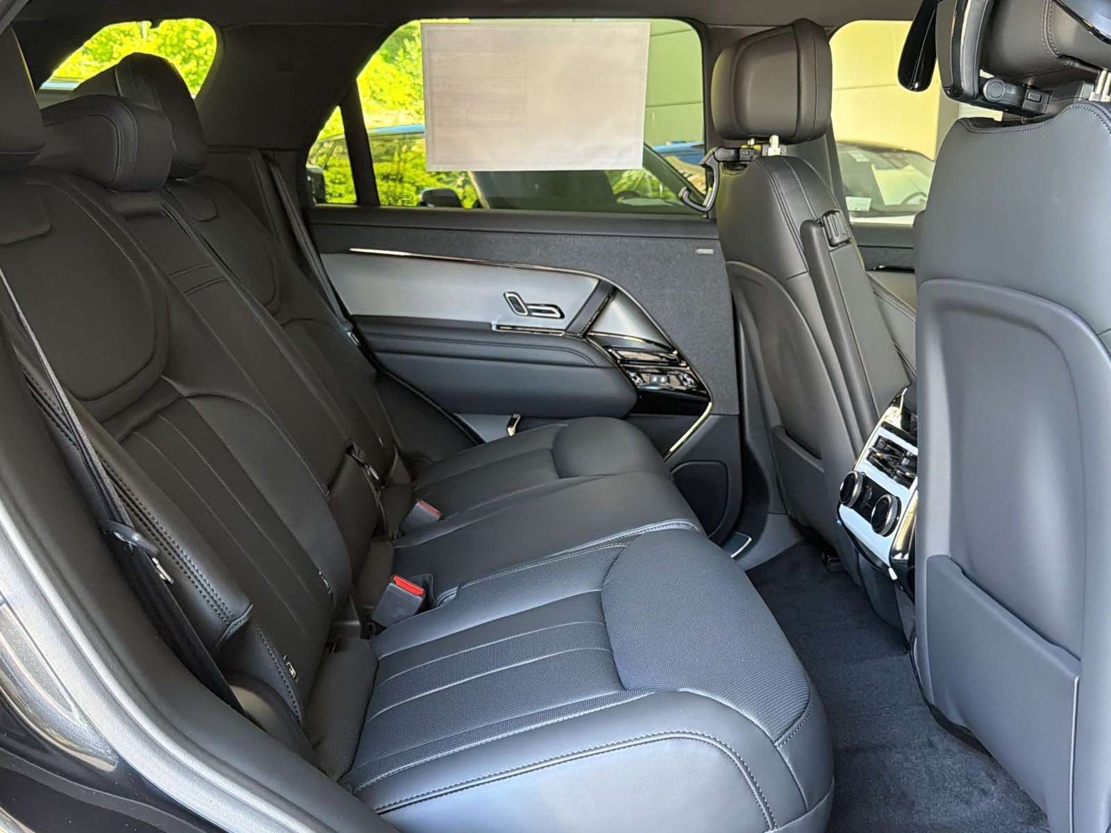 New 2026 Land Rover Range Rover Sport SE AWD/4WD image 30